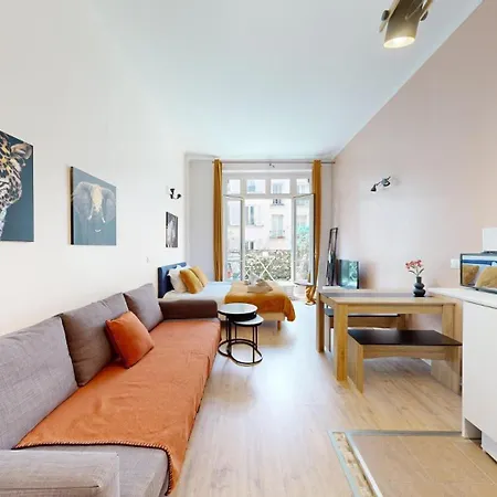 252 Majestic - Superbe à Parigi